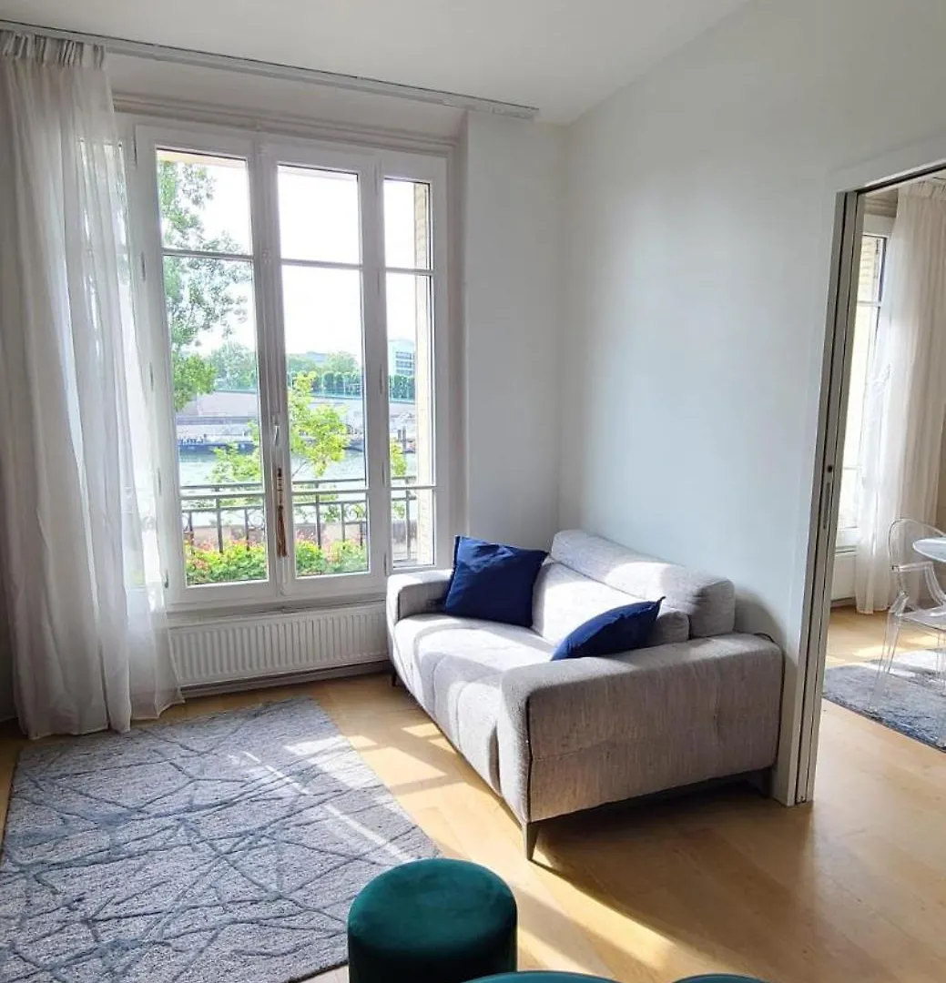 Jolie En Bord De Seine منزل للإقامة *